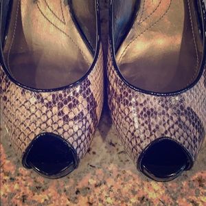 “Snakeskin” Tahari Peep toe pumps